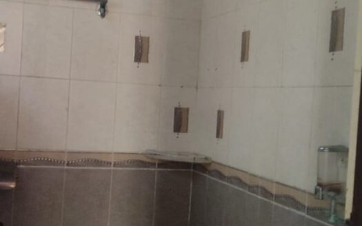 3BHK Builder Floor Washroom