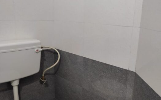 2BHK Apartment for Lease Washroom | Jones asset management