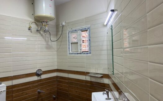 3BHK Builder Floor for Lease Washroom | Jones asset management