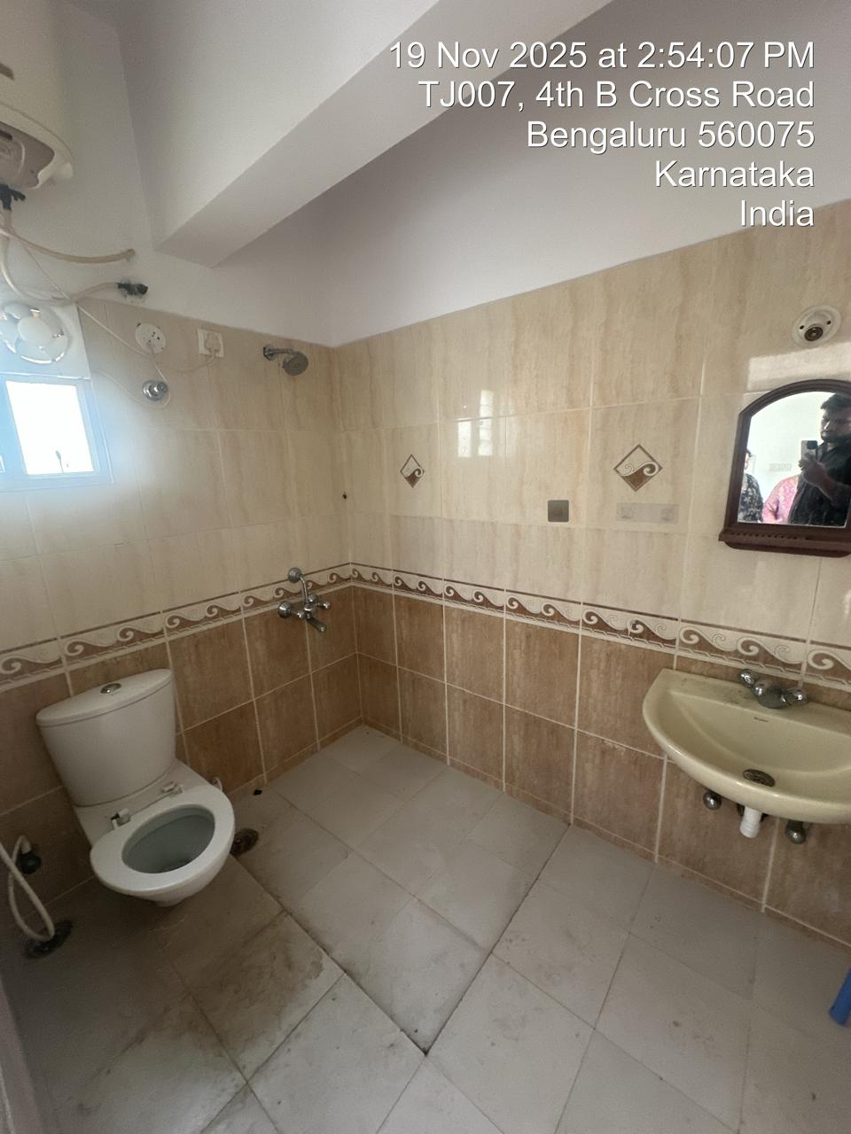 WhatsApp Image 2025-11-20 at 11.27.08_968efc2b