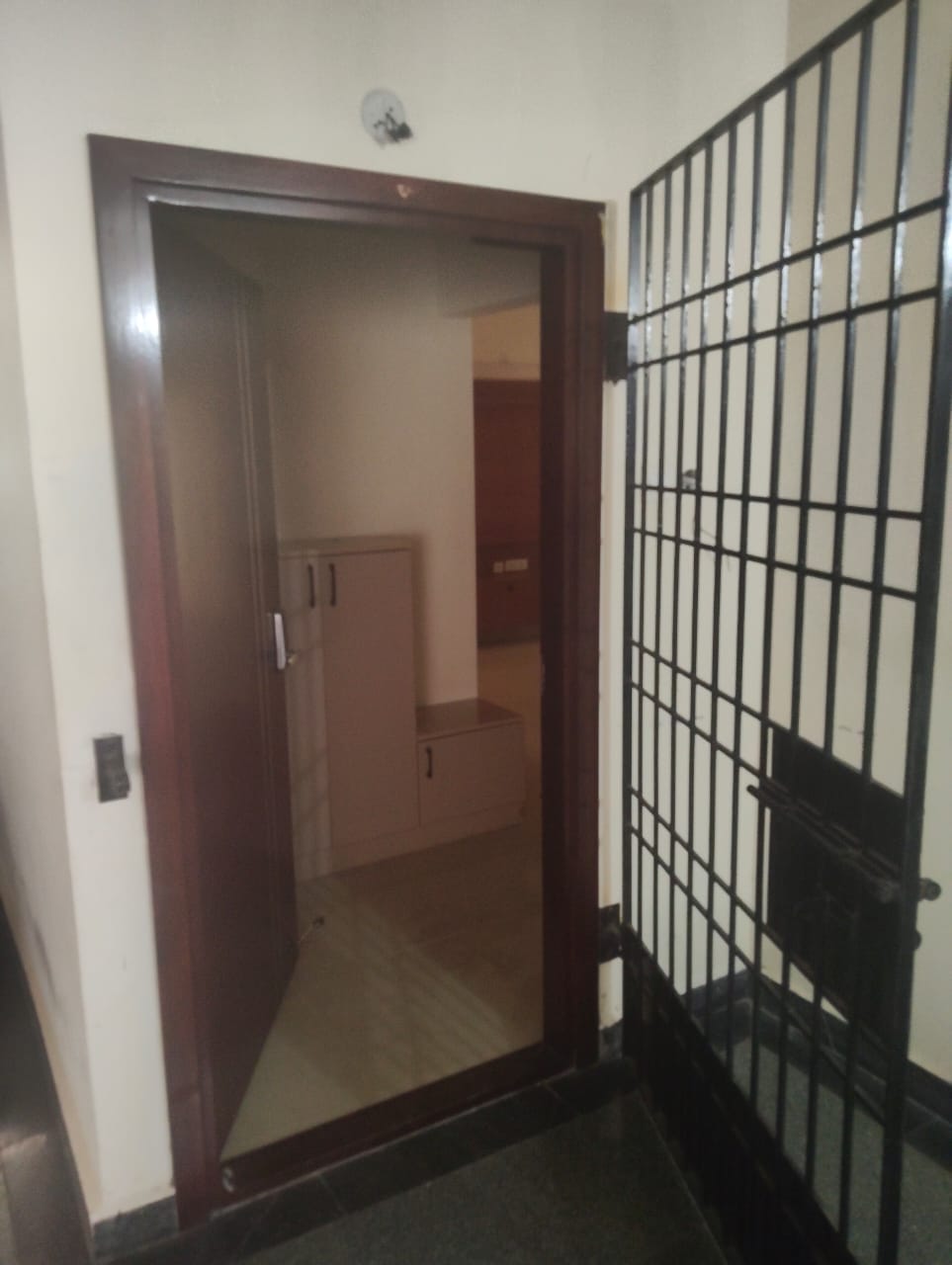 WhatsApp Image 2025-09-20 at 11.47.31 AM (1)