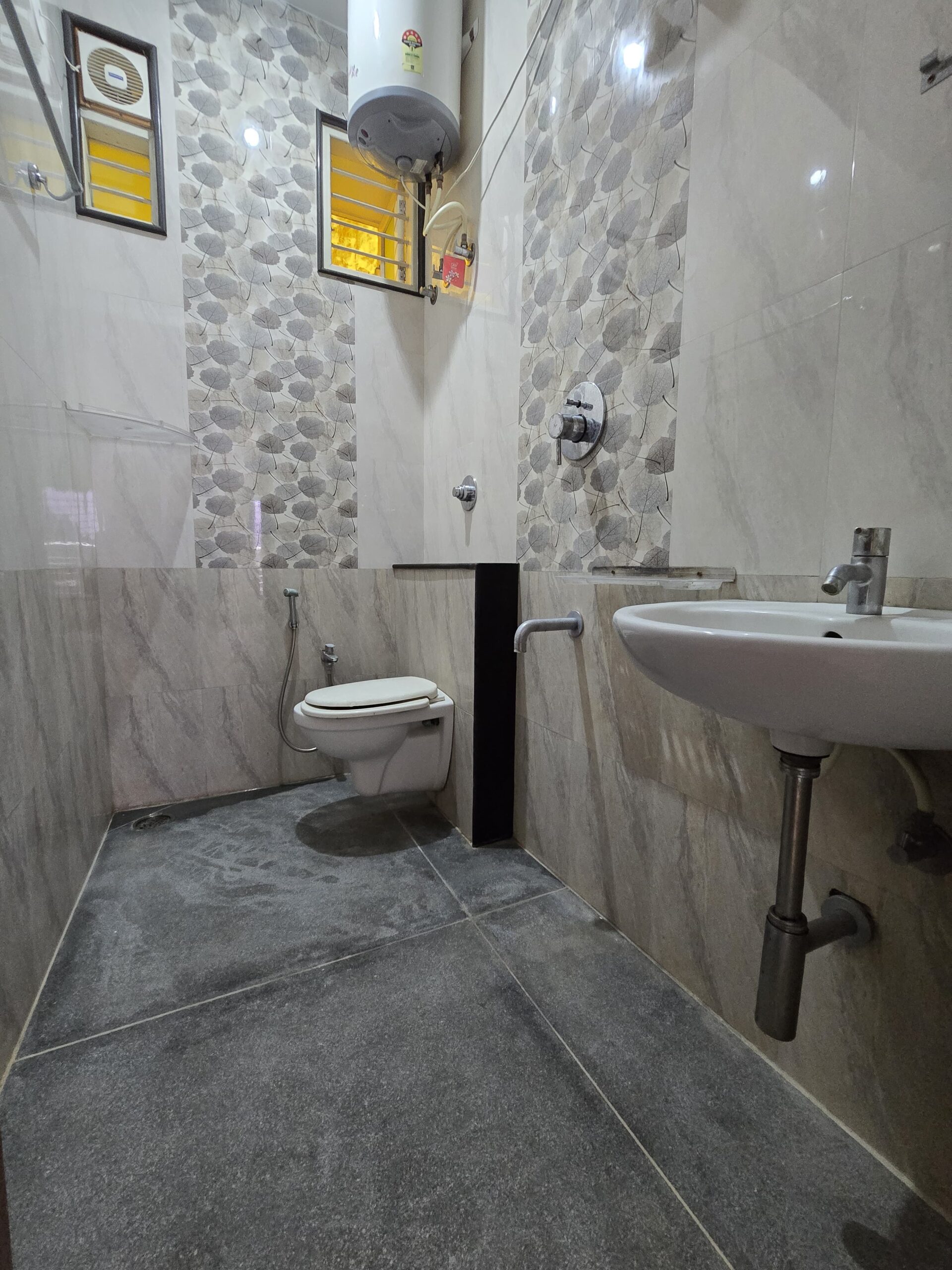 WhatsApp Image 2025-09-25 at 13.52.01_9ebb4aa6