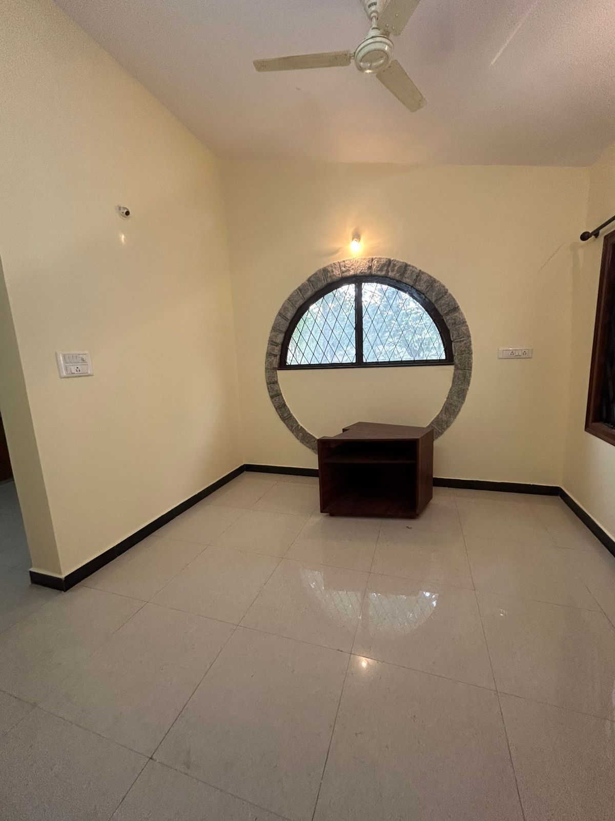 WhatsApp Image 2025-09-27 at 09.40.42_b3896848