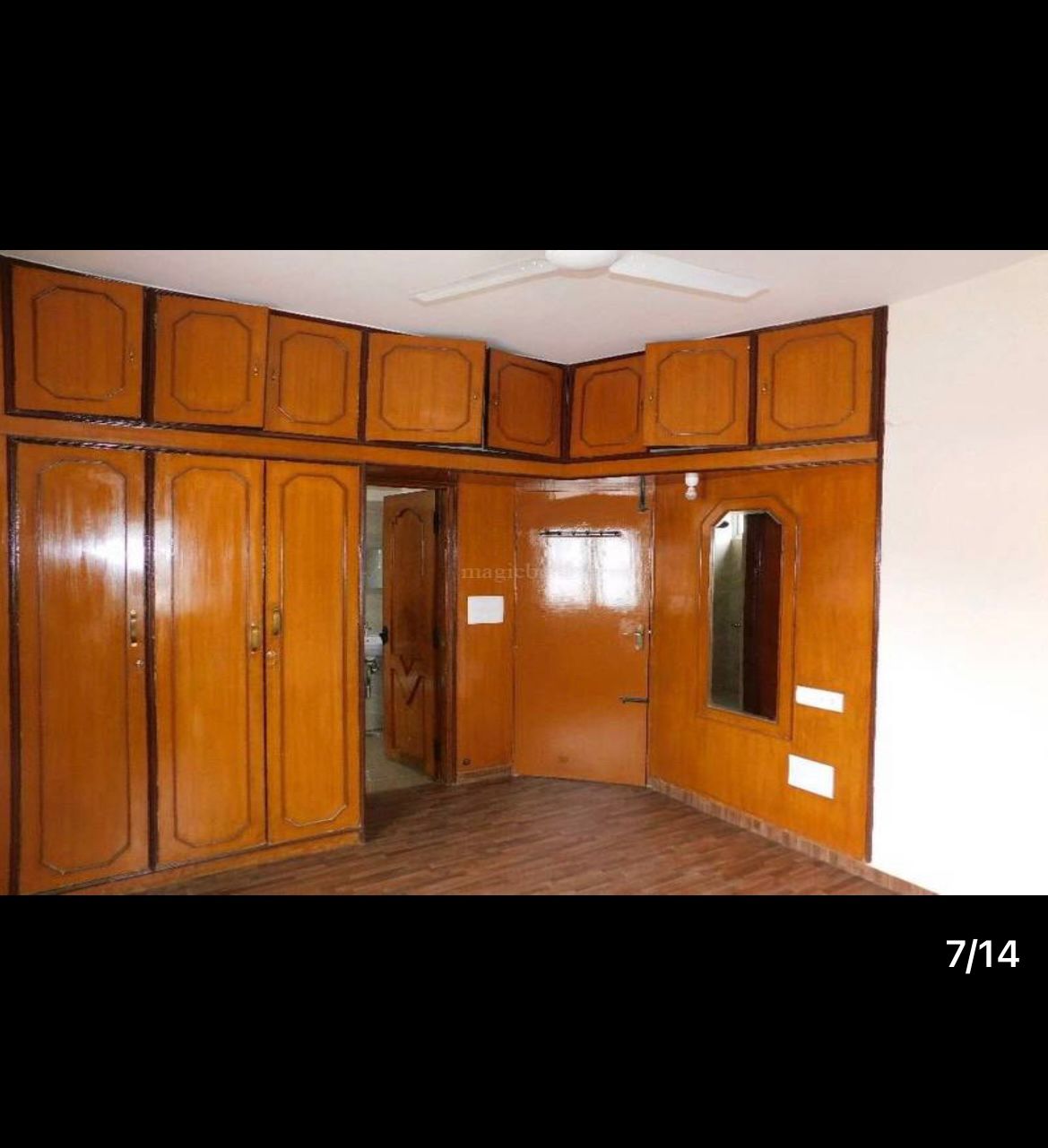 WhatsApp Image 2025-09-28 at 09.18.43_c7636bbb