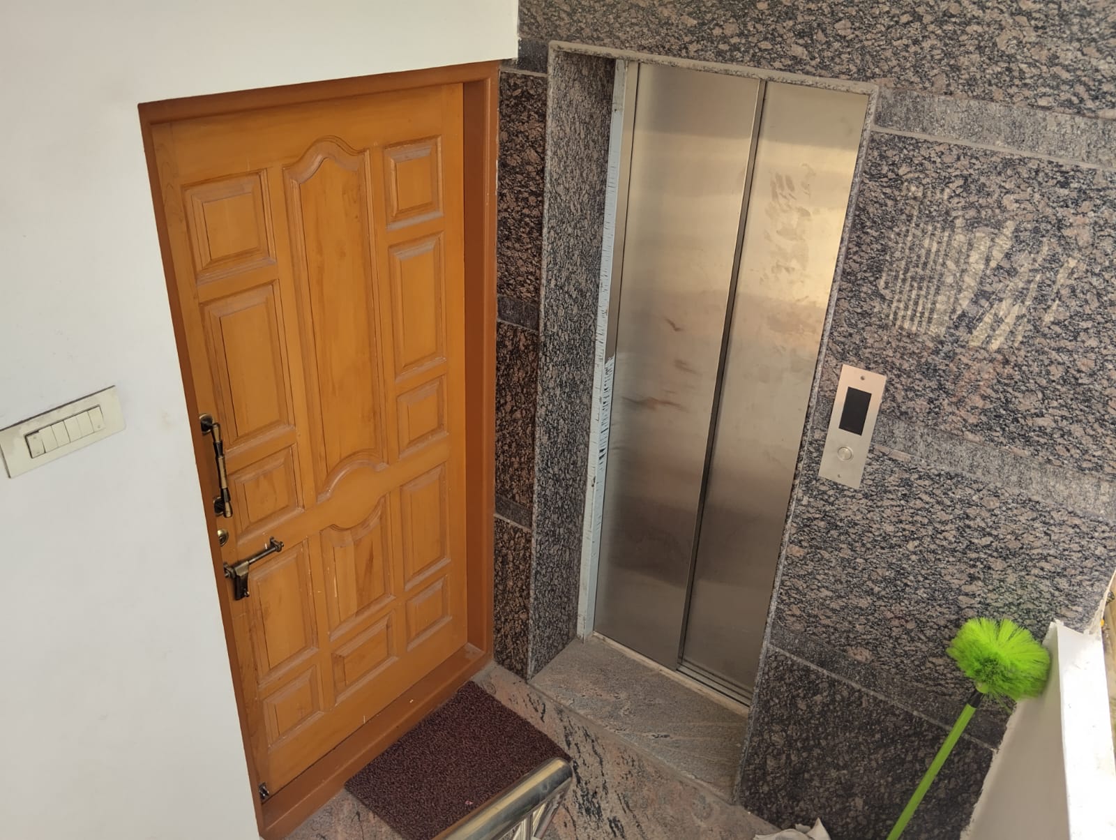 WhatsApp Image 2025-10-01 at 14.30.47_27f4990c