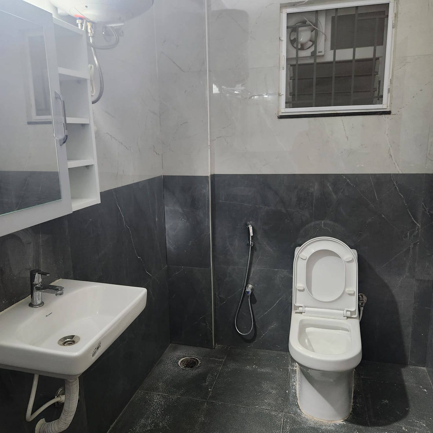 WhatsApp Image 2025-10-05 at 10.35.51_c2a9db4c