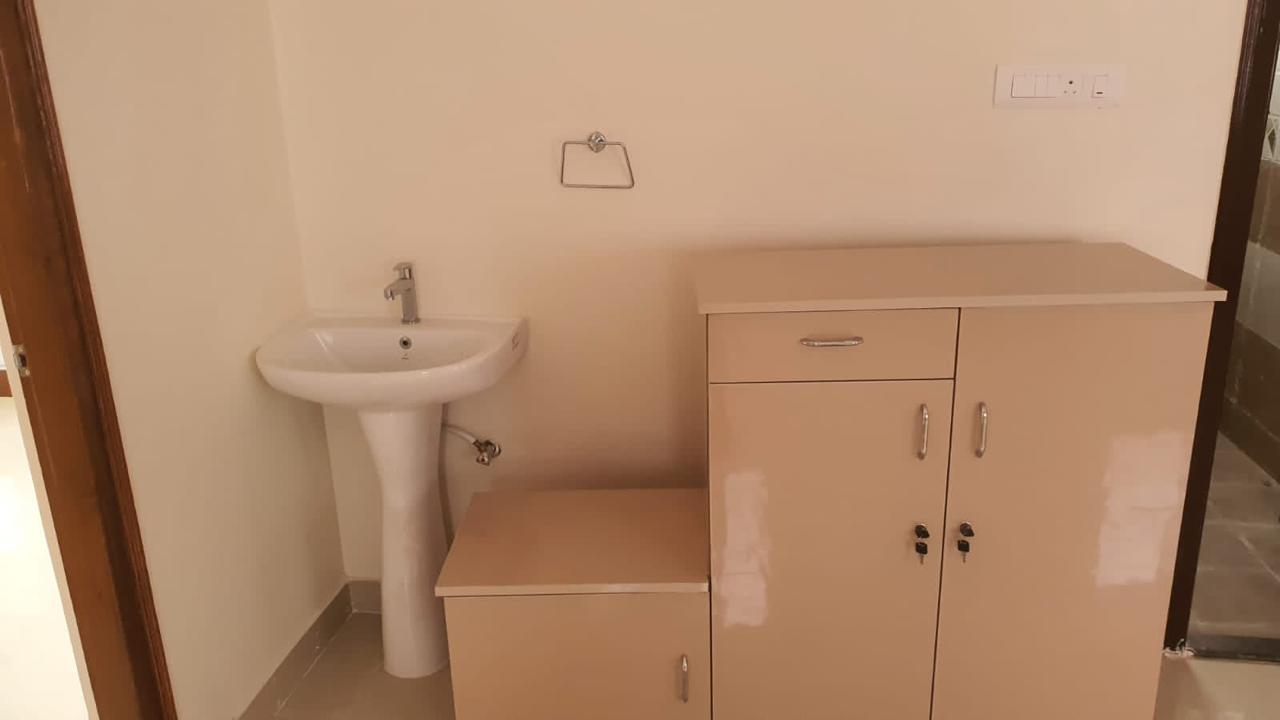 WhatsApp Image 2025-10-07 at 13.22.05_f96557e8