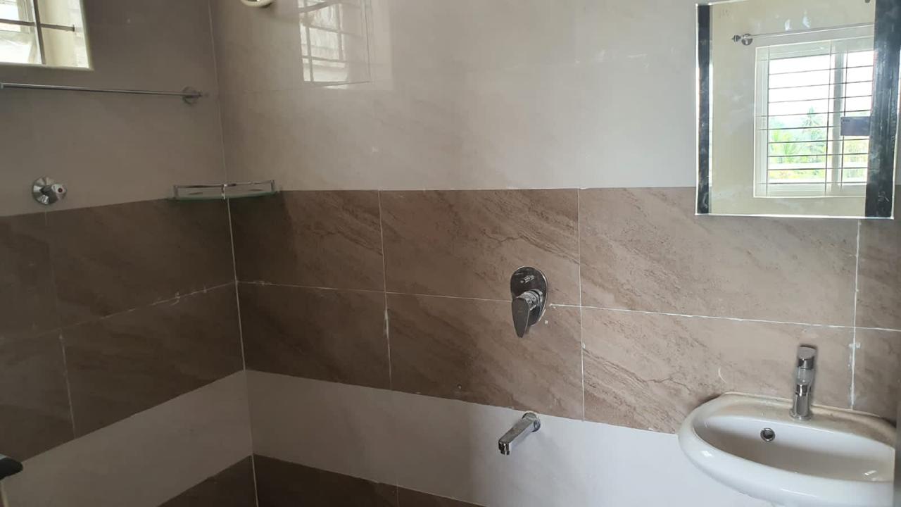 WhatsApp Image 2025-10-07 at 13.22.10_e55197f6