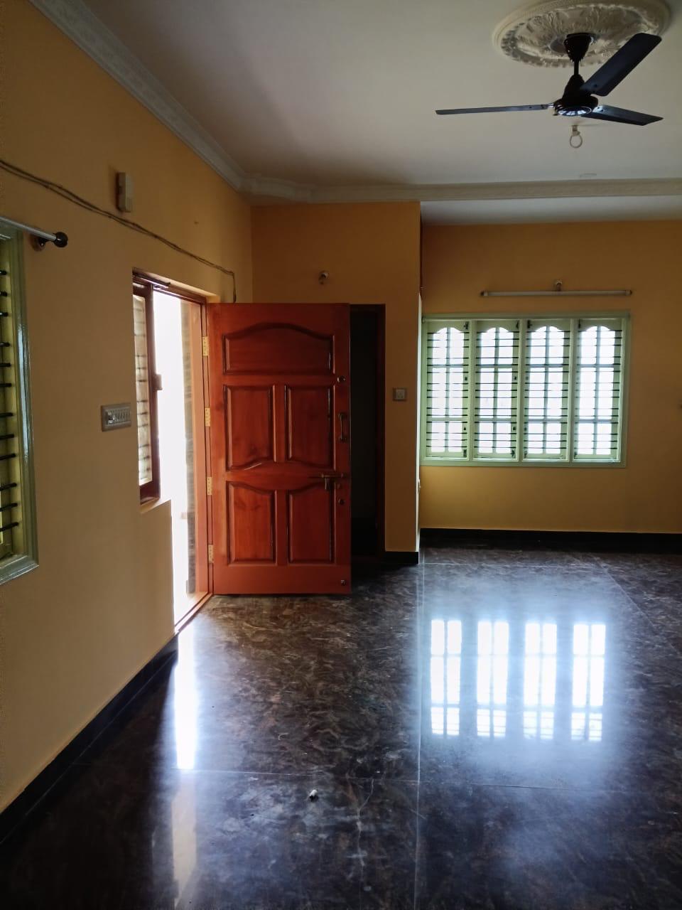 WhatsApp Image 2025-10-09 at 10.03.38_39d42584