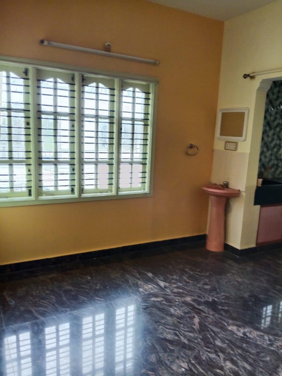 WhatsApp Image 2025-10-09 at 10.03.46_73ad9761