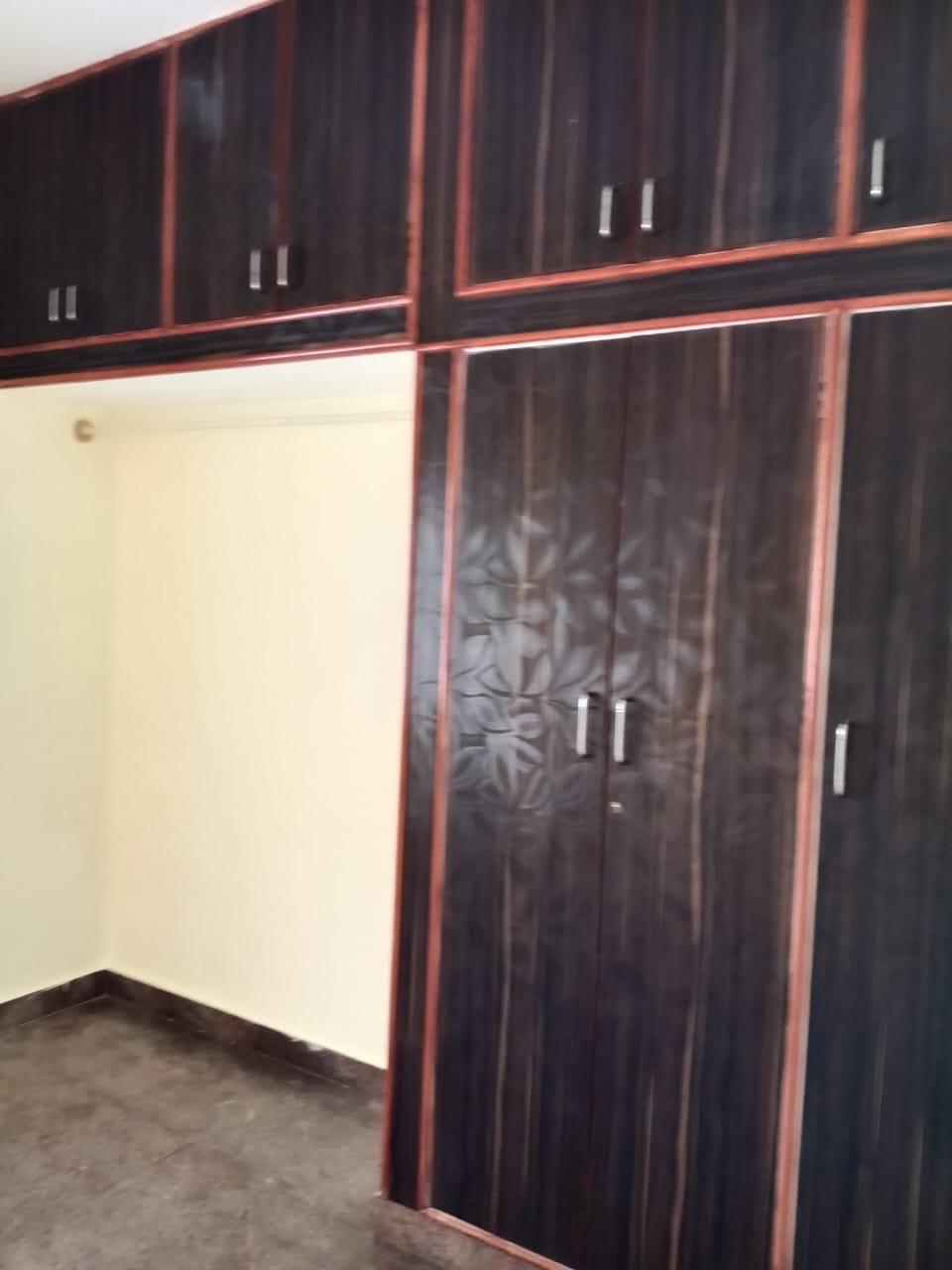 WhatsApp Image 2025-10-09 at 10.03.48_58adb504