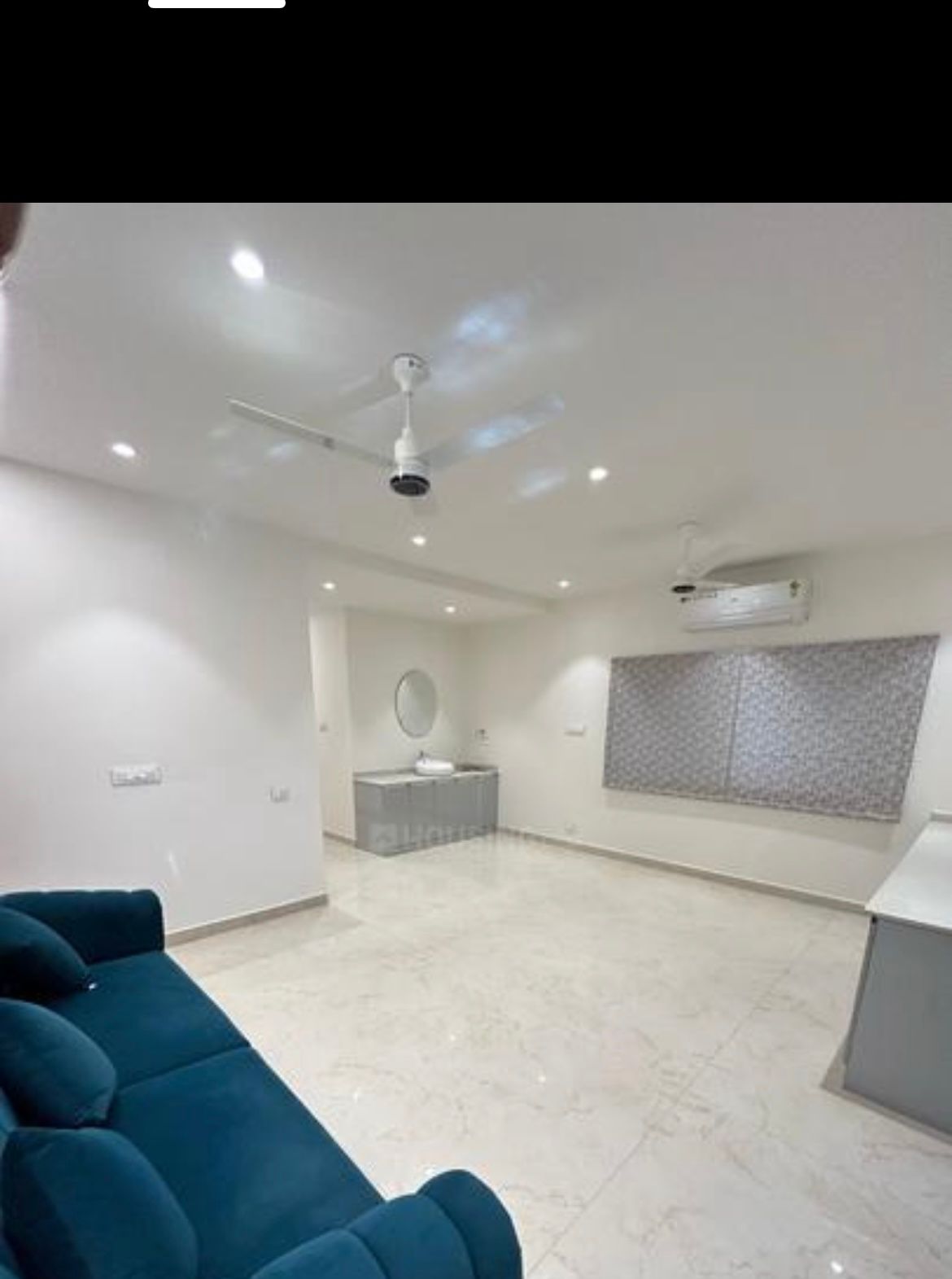 WhatsApp Image 2025-10-11 at 10.08.31_8e4528ed