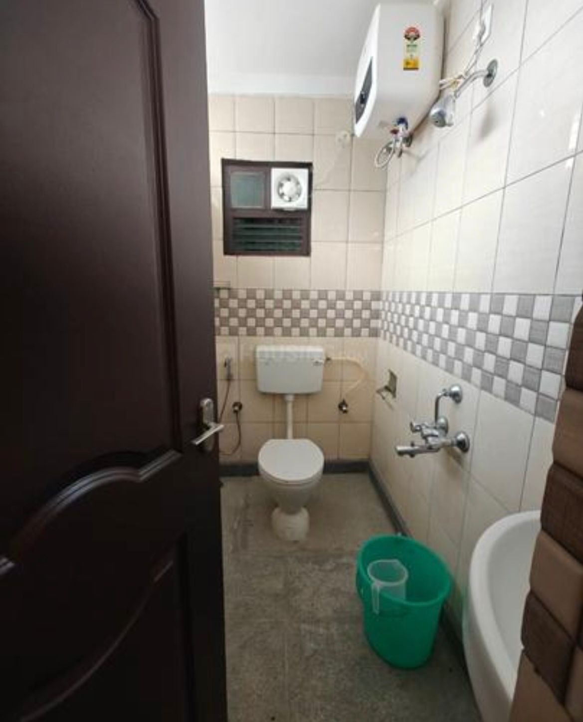 WhatsApp Image 2025-10-11 at 12.49.03_f2604b18