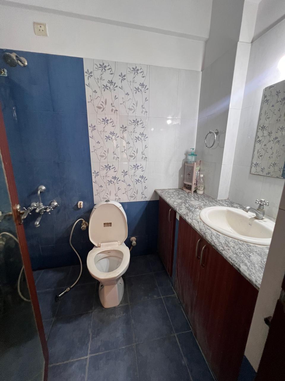 WhatsApp Image 2025-10-11 at 14.01.50_2dfe2b0d