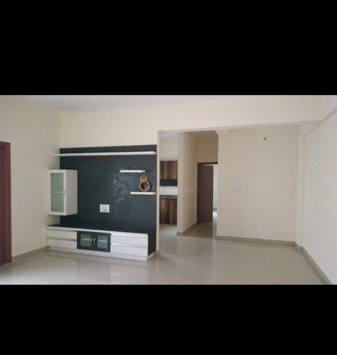 WhatsApp Image 2025-10-11 at 15.51.04_c0d783f7