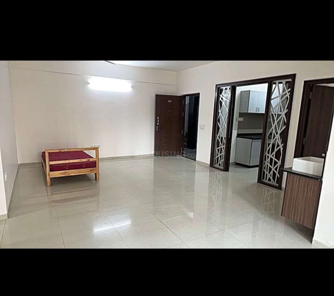 WhatsApp Image 2025-10-13 at 09.32.45_1f665ea7