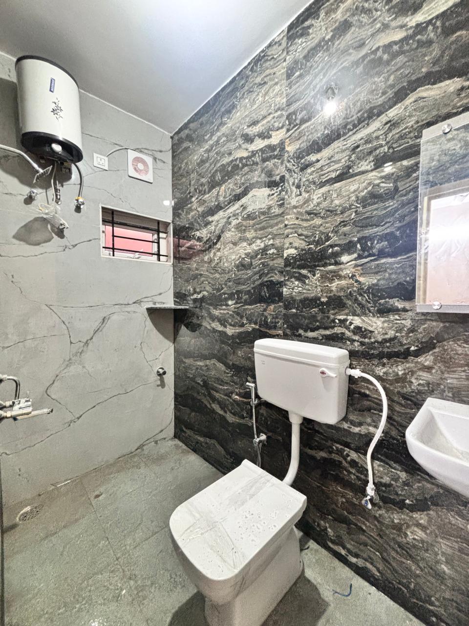 WhatsApp Image 2025-10-14 at 09.30.56_76632793