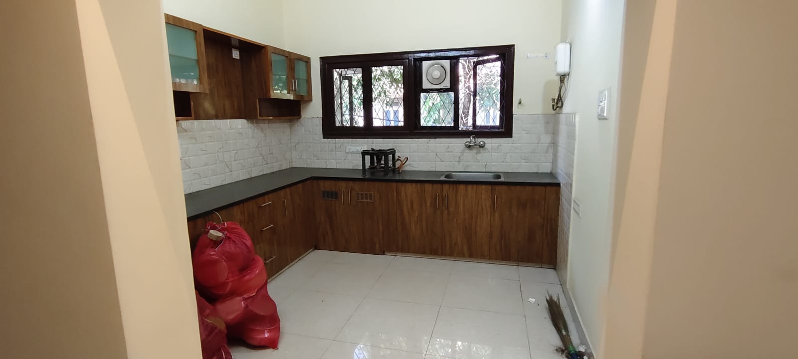 WhatsApp Image 2025-10-14 at 11.20.13_04695b85