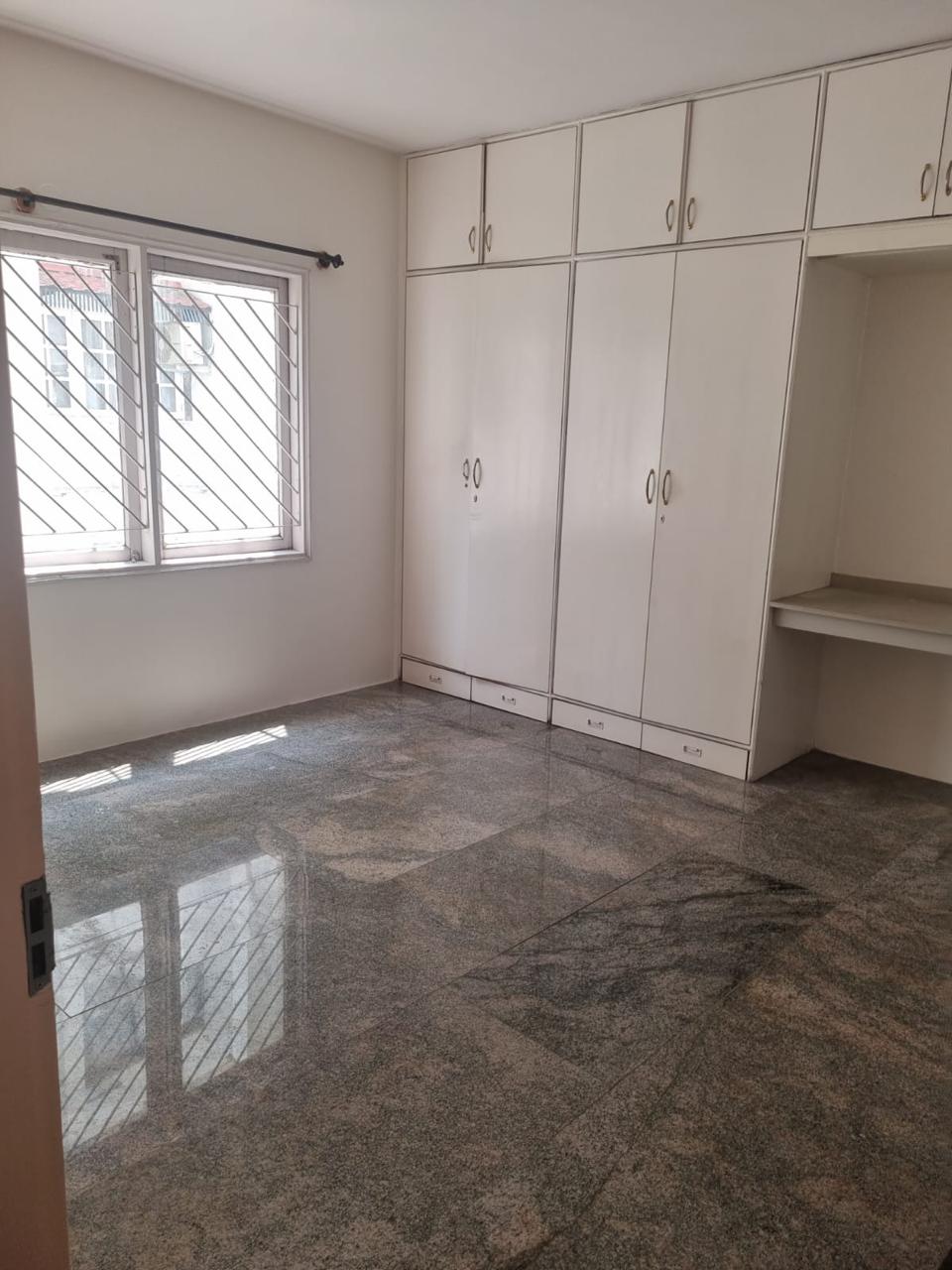 WhatsApp Image 2025-10-15 at 09.32.37_42ff5709