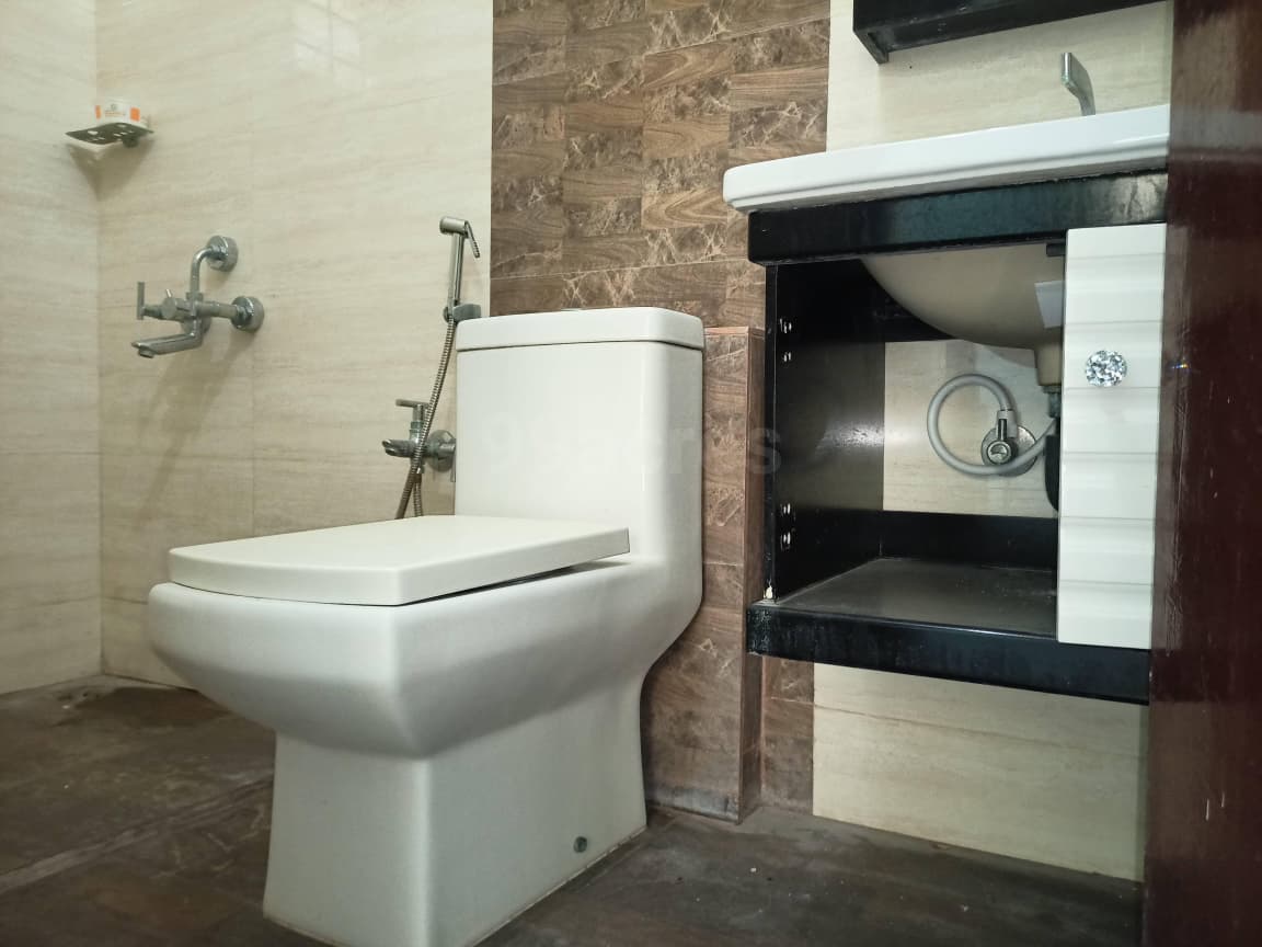 WhatsApp Image 2025-10-15 at 6.15.56 PM