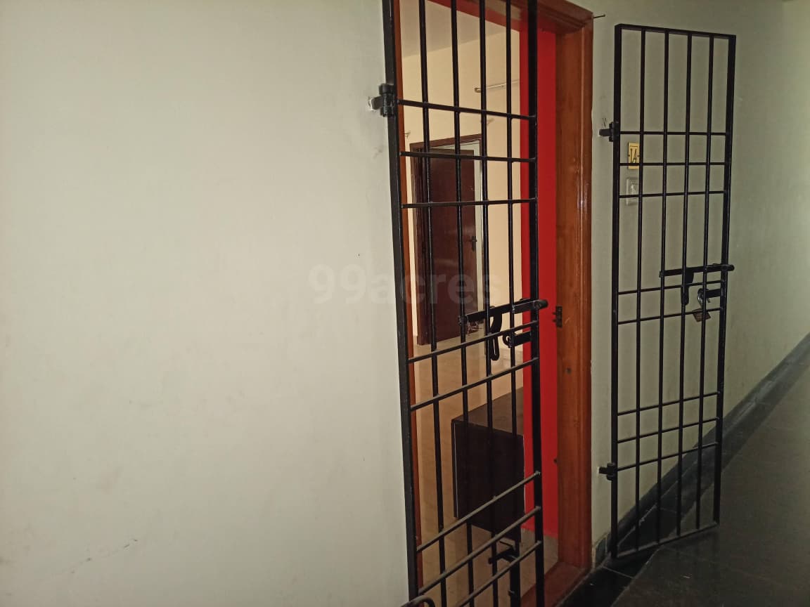 WhatsApp Image 2025-10-15 at 6.15.58 PM