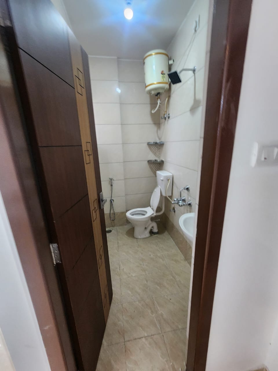 WhatsApp Image 2025-10-16 at 15.19.30_4b508593