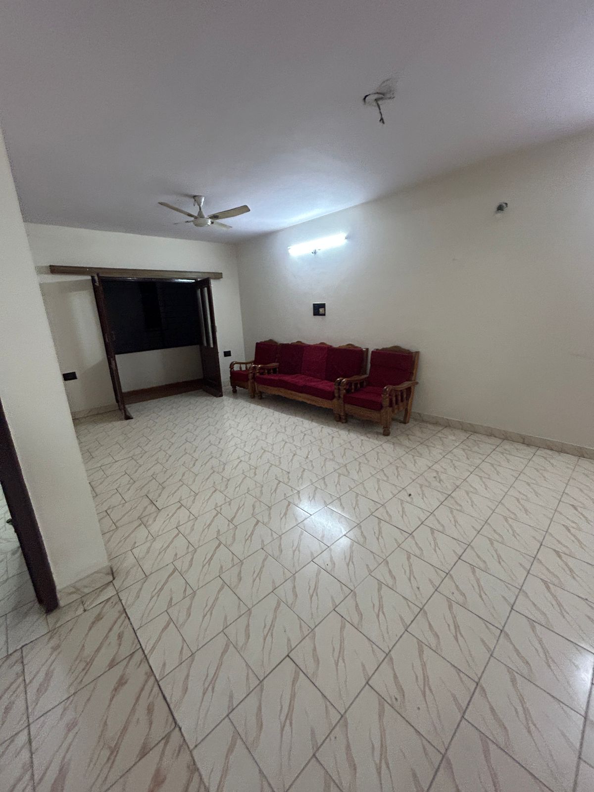 WhatsApp Image 2025-10-17 at 10.07.32_ded16e12