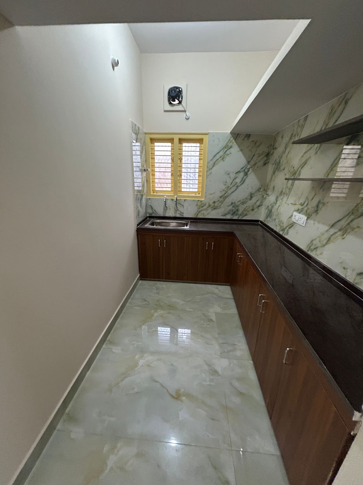 WhatsApp Image 2025-10-17 at 16.09.19_3cc71227