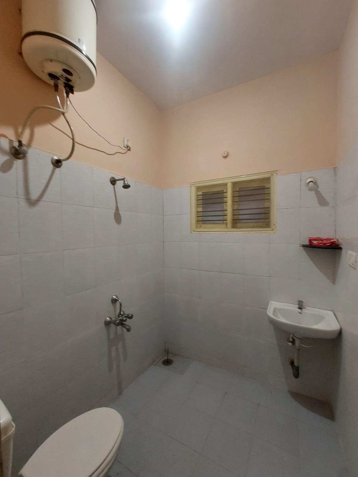 WhatsApp Image 2025-10-17 at 17.07.28_191744ed