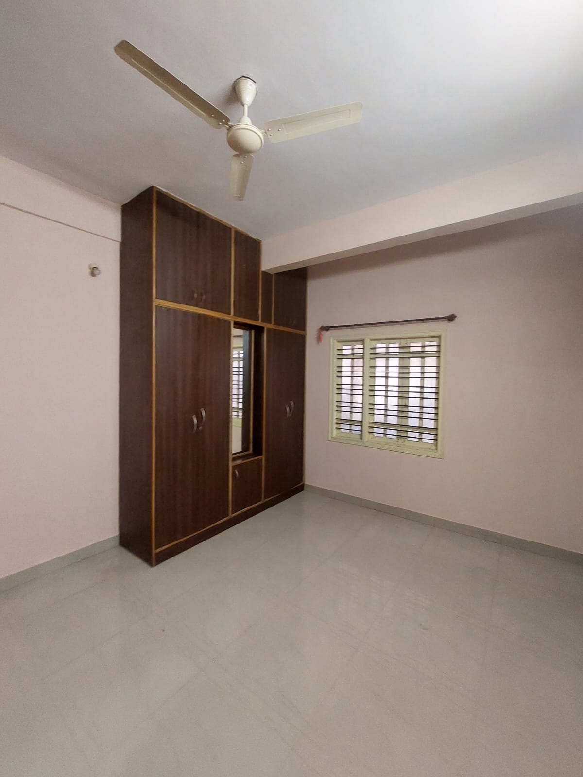 WhatsApp Image 2025-10-17 at 17.07.28_6053aef4