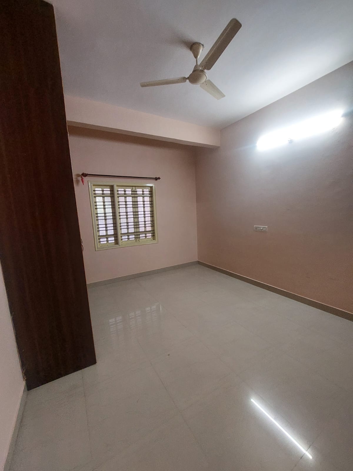 WhatsApp Image 2025-10-17 at 17.07.30_1756b0d3