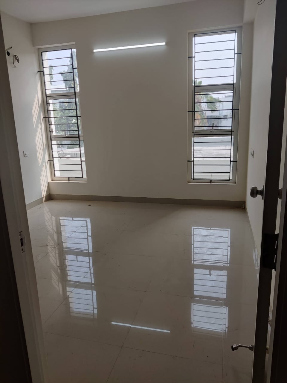 WhatsApp Image 2025-10-18 at 11.22.10_5b30825f