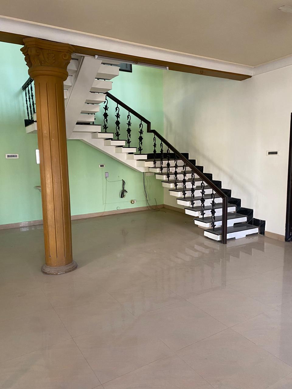 WhatsApp Image 2025-10-18 at 13.03.52_285c96b0