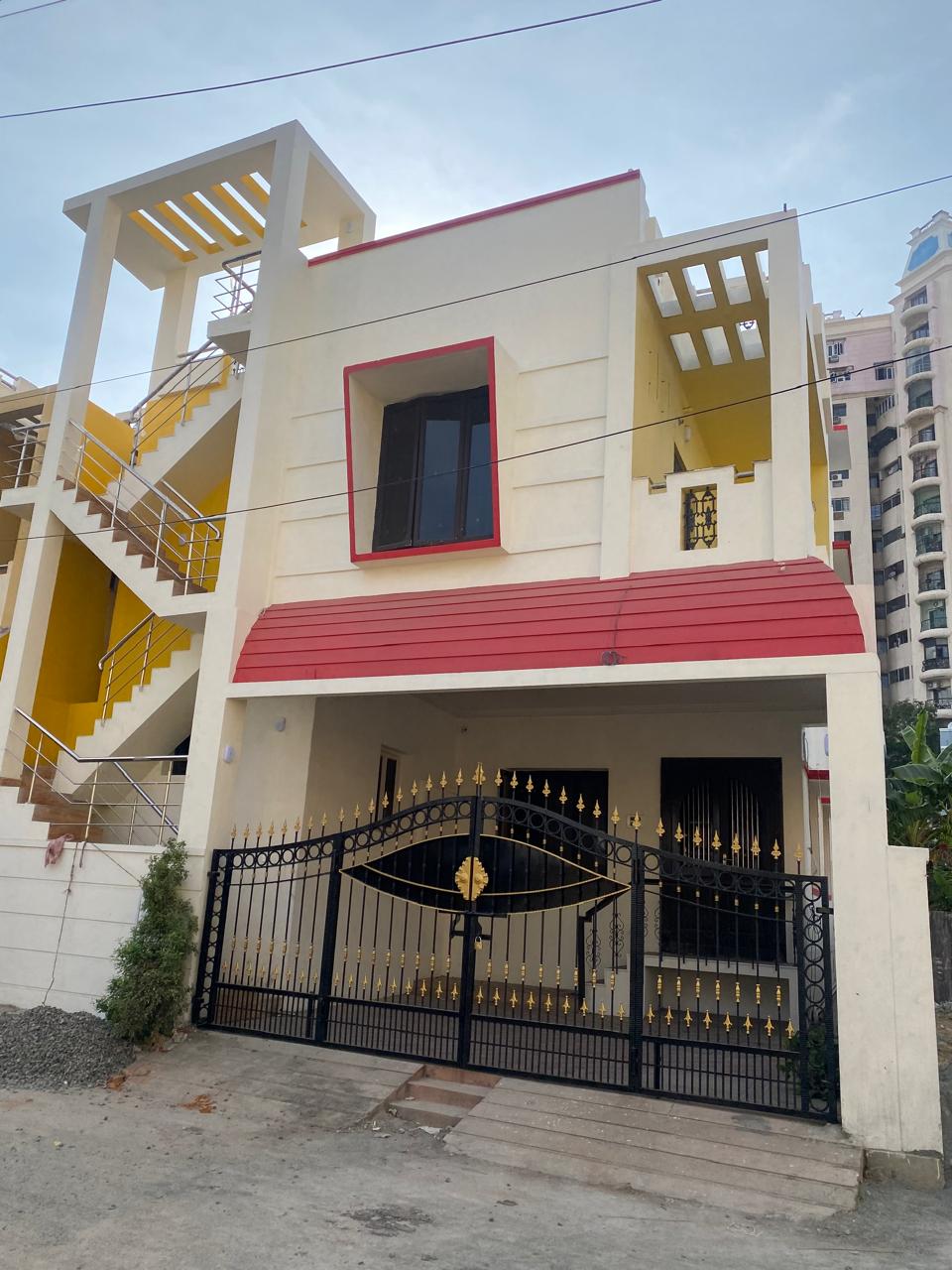 WhatsApp Image 2025-10-18 at 13.03.52_66024950