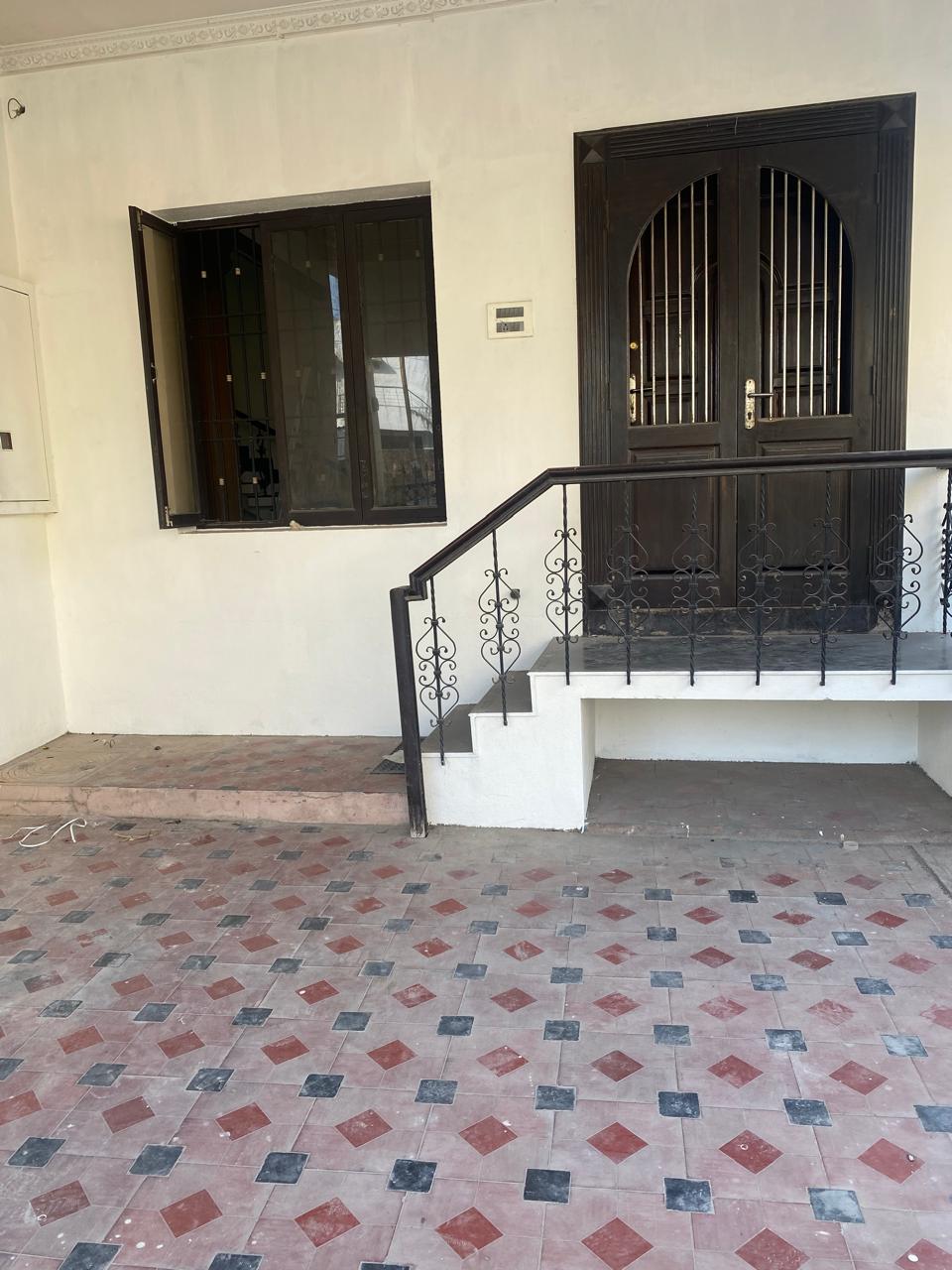 WhatsApp Image 2025-10-18 at 13.03.52_da7887cf