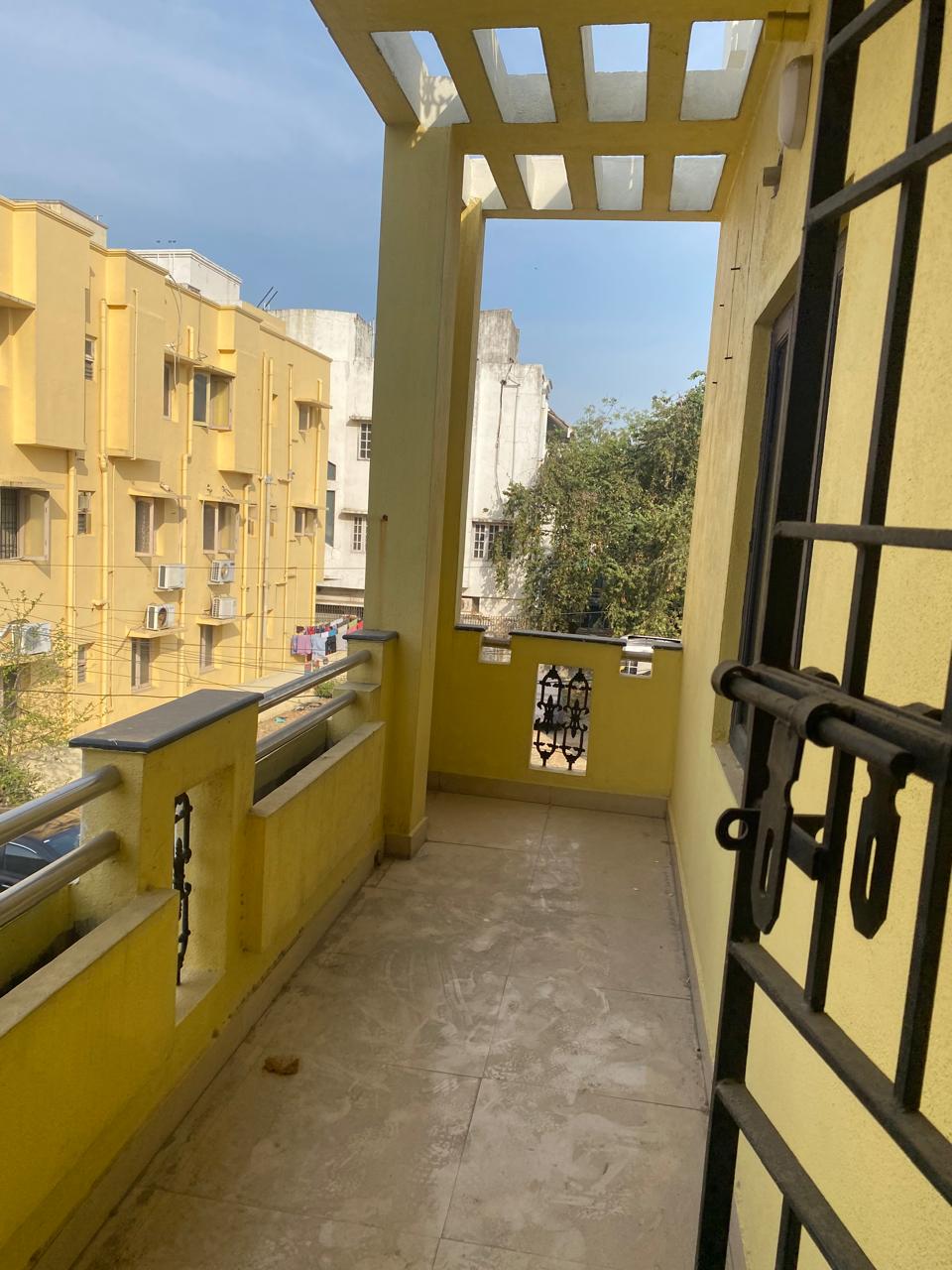 WhatsApp Image 2025-10-18 at 13.03.55_5a18092d