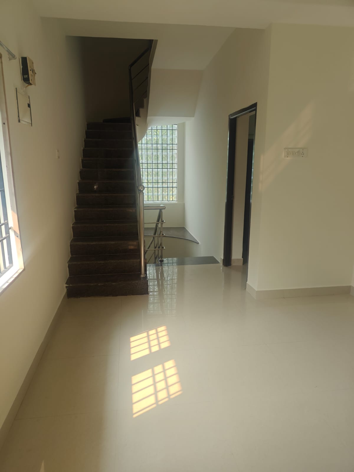 WhatsApp Image 2025-10-18 at 15.08.18_3bda0eda