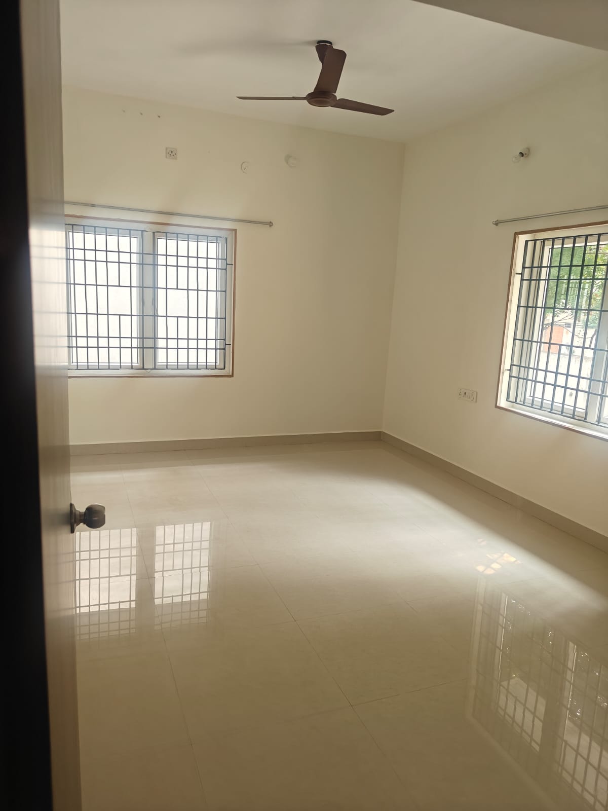 WhatsApp Image 2025-10-18 at 15.08.21_89b28694