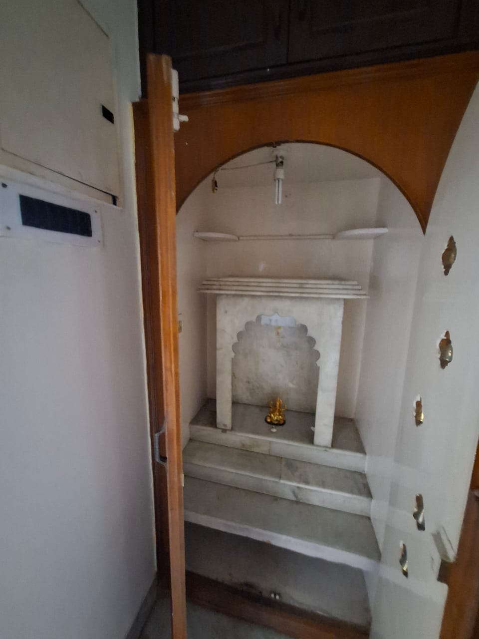 WhatsApp Image 2025-10-24 at 4.58.59 PM (1)