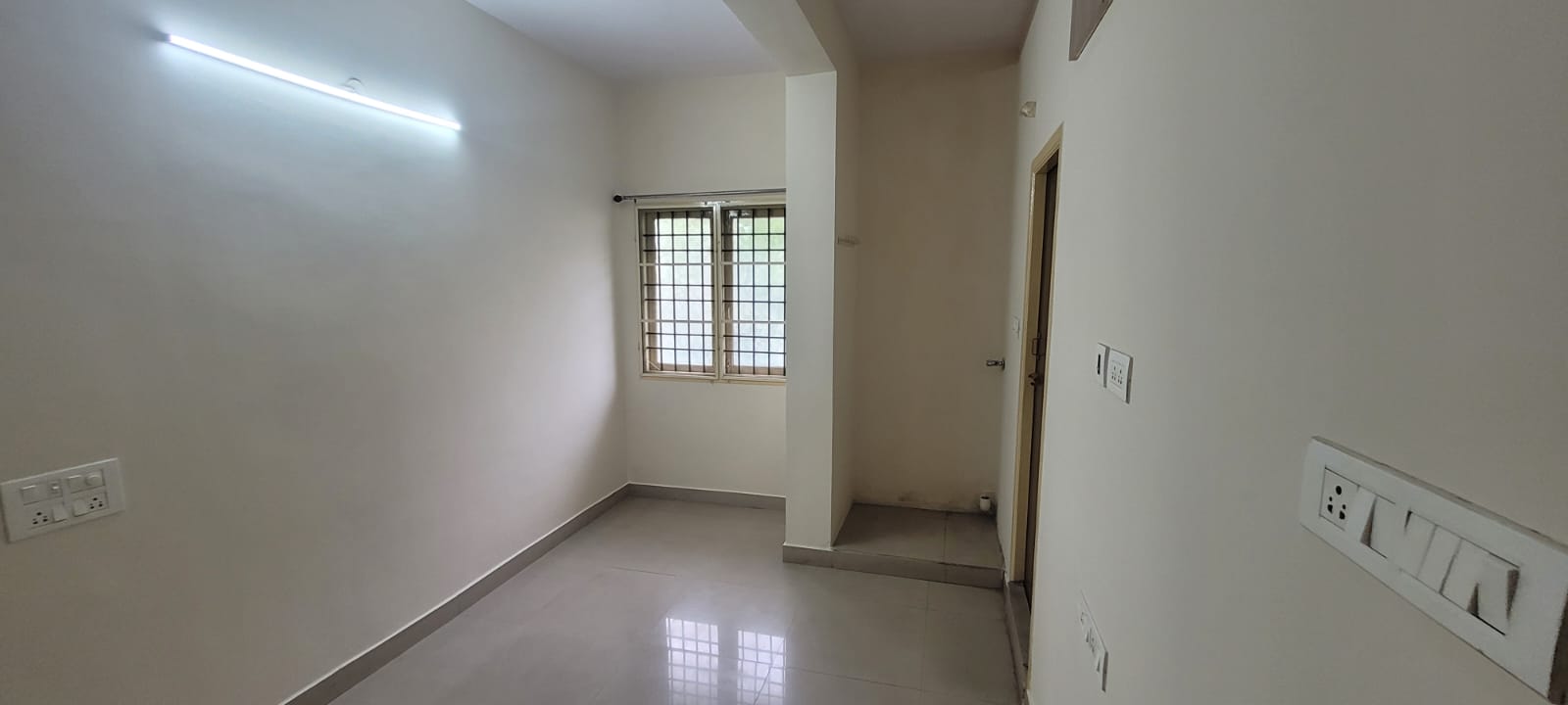 WhatsApp Image 2025-10-26 at 8.20.42 PM (1)