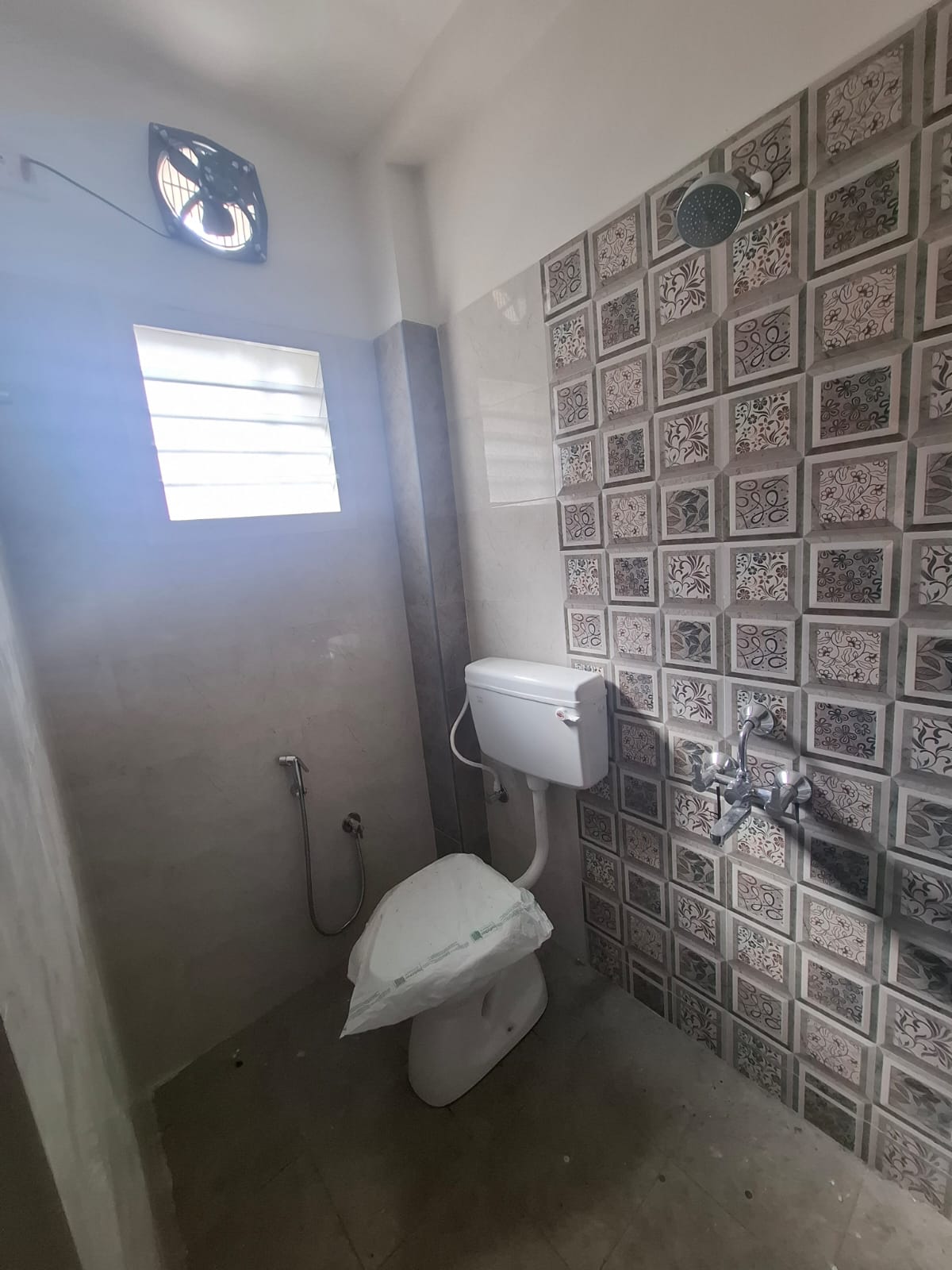 WhatsApp Image 2025-10-28 at 11.49.41 AM