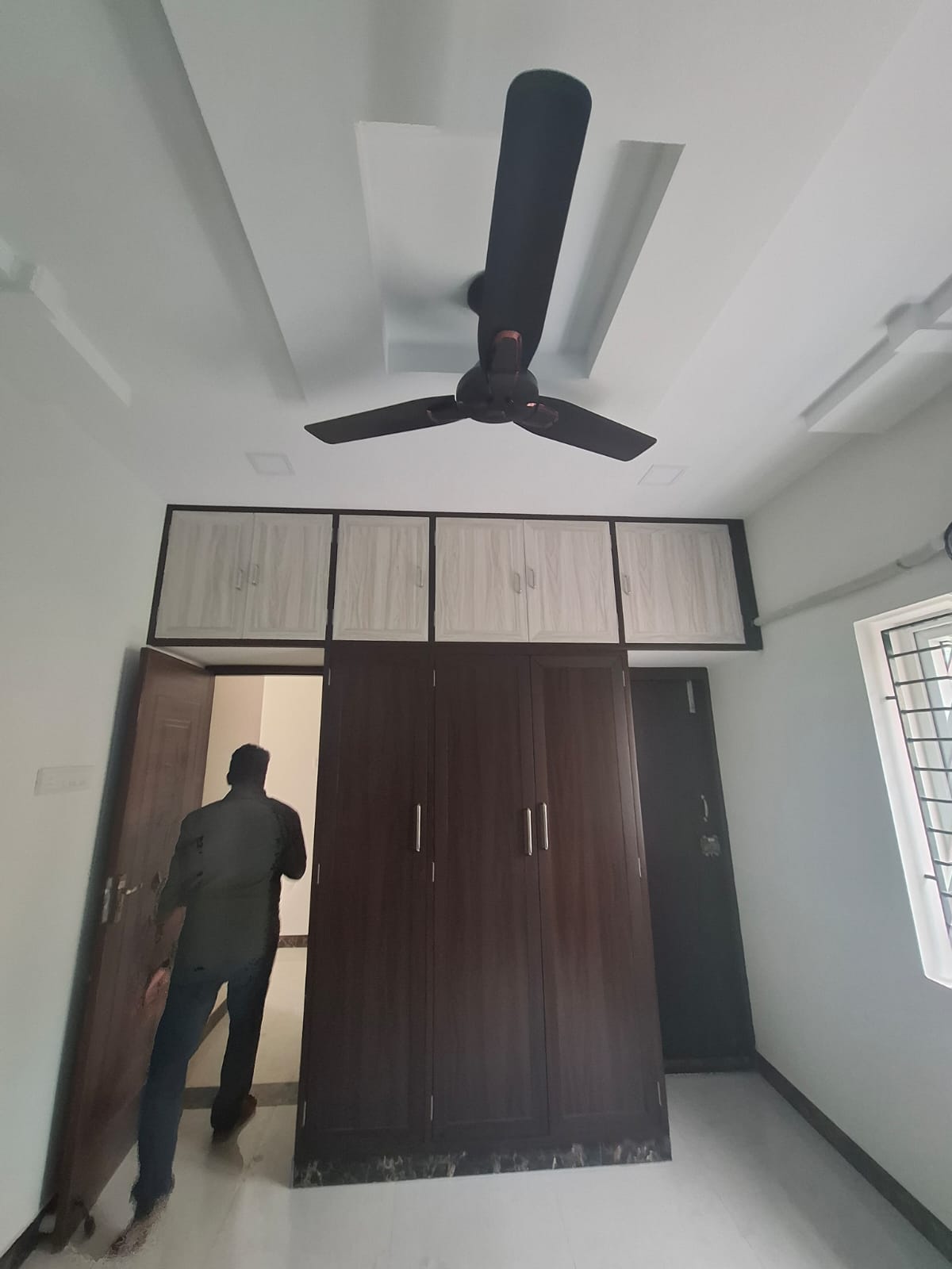 WhatsApp Image 2025-10-28 at 11.49.43 AM (1)