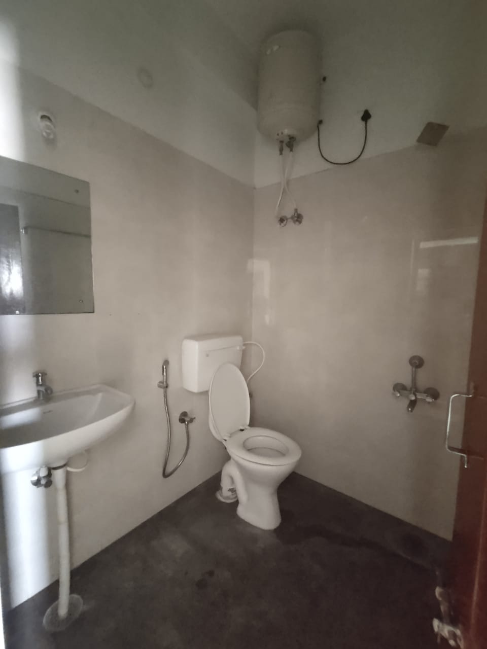 WhatsApp Image 2025-10-28 at 11.50.58_f269be41