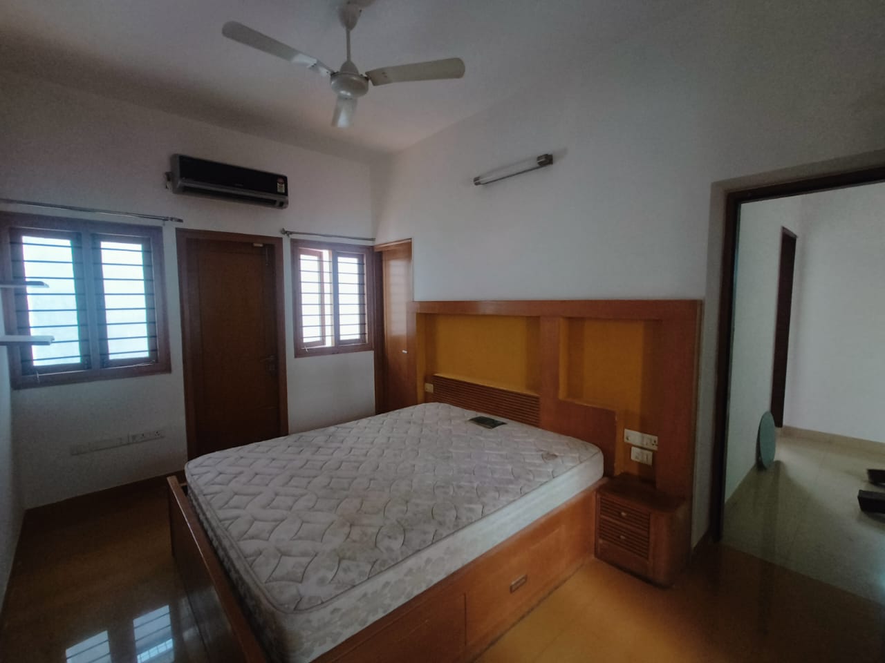 WhatsApp Image 2025-10-28 at 19.51.48_e0086cc6