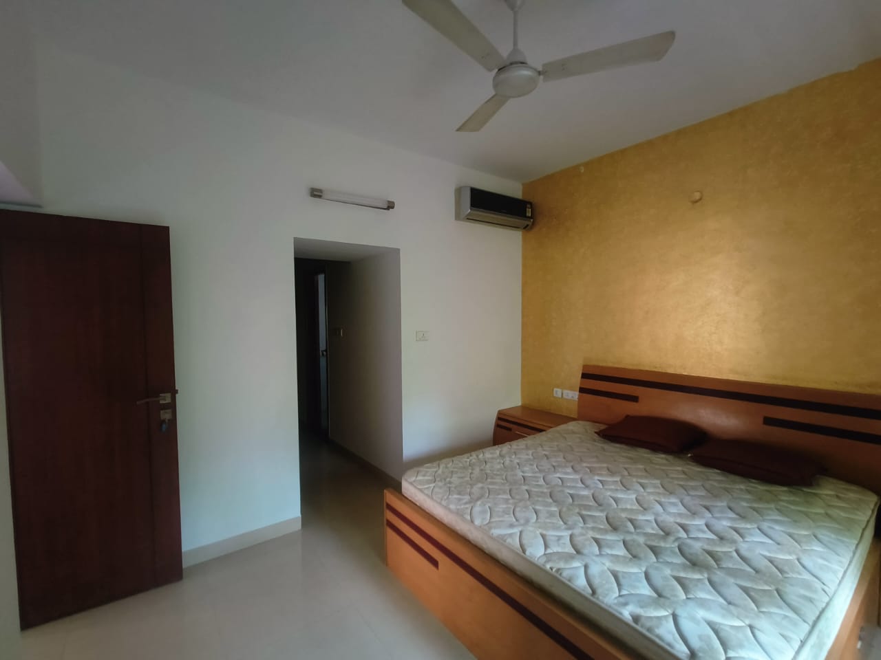 WhatsApp Image 2025-10-28 at 19.51.51_29444696