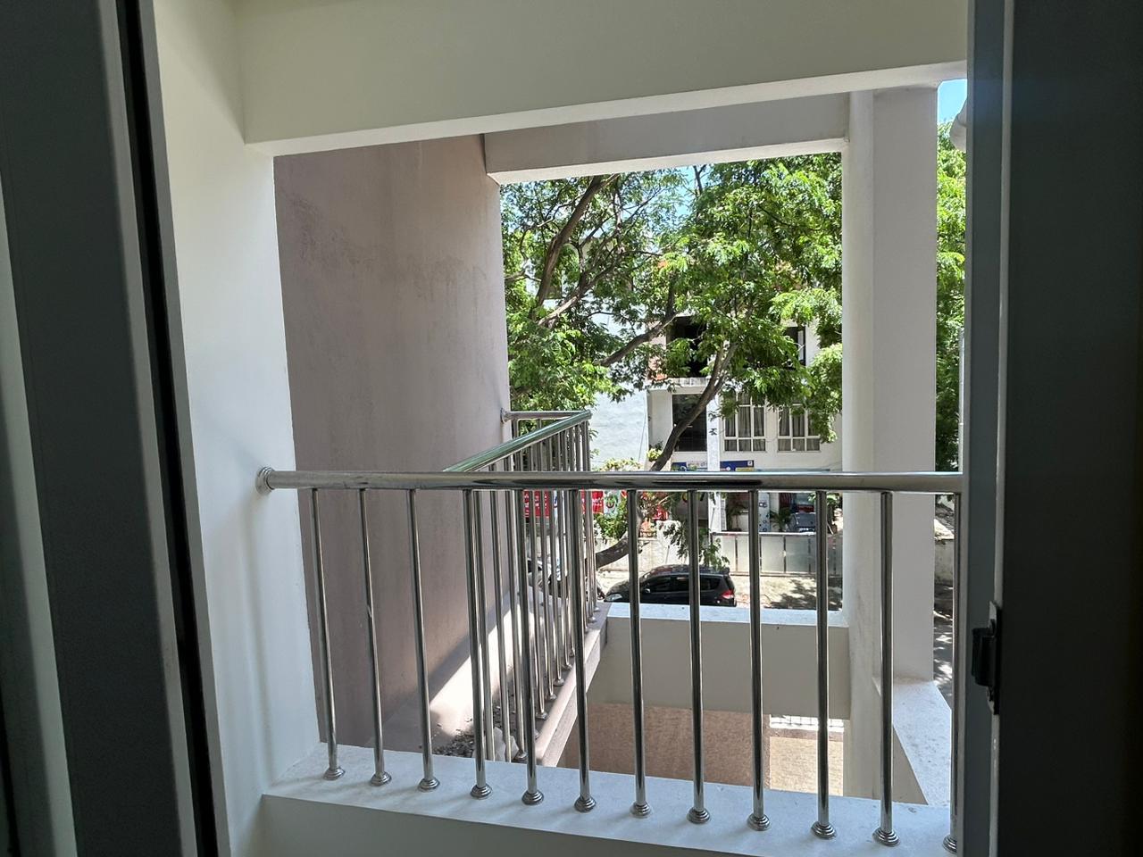 WhatsApp Image 2025-10-29 at 8.12.23 PM (2)