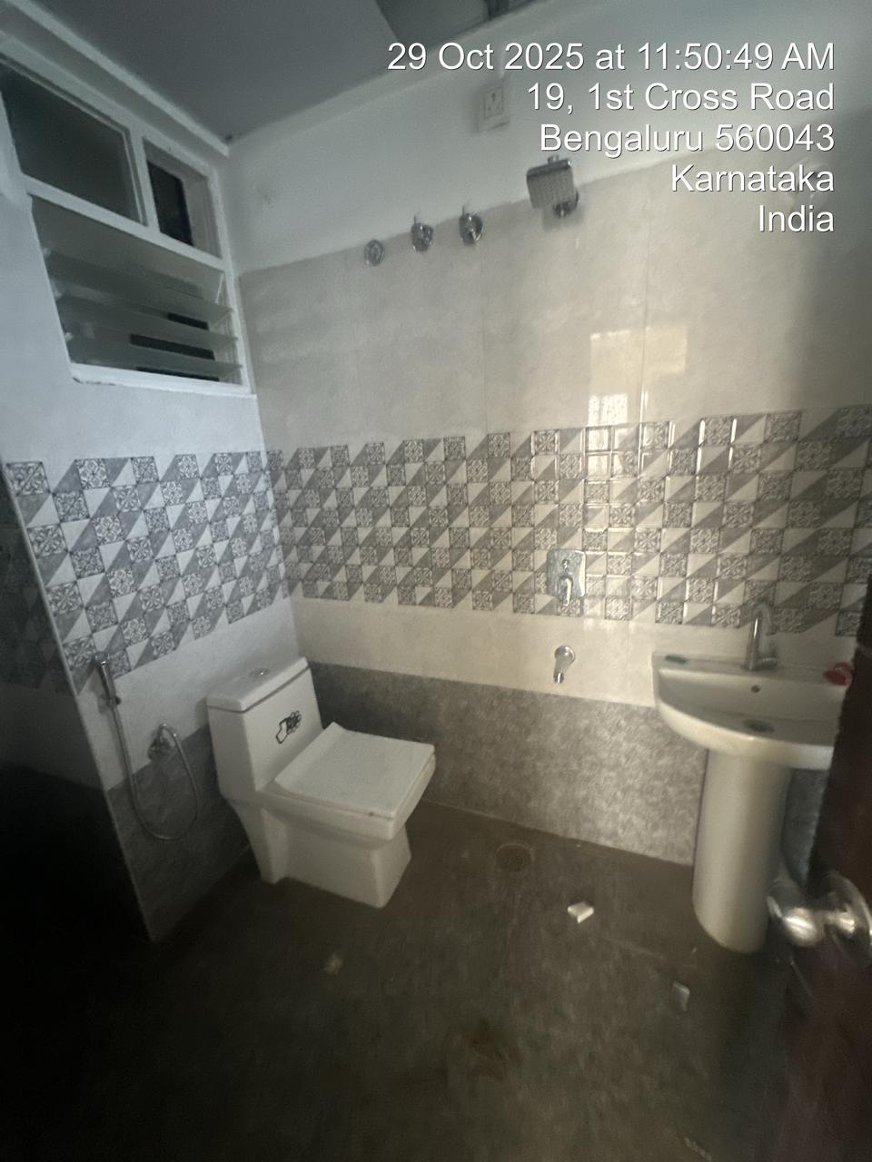 WhatsApp Image 2025-10-30 at 10.39.11_816d42ec