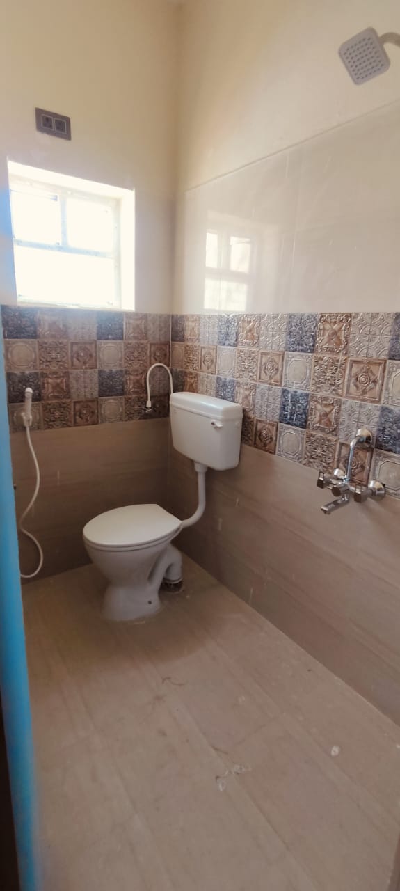 WhatsApp Image 2025-10-30 at 5.43.39 PM (1)