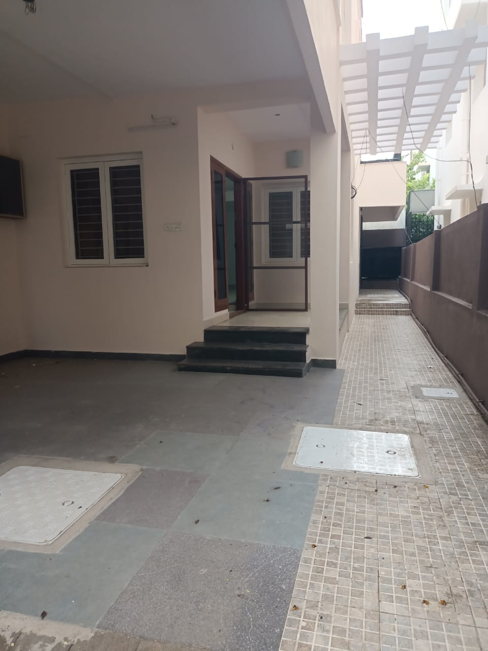 WhatsApp Image 2025-10-30 at 5.59.43 PM (2)