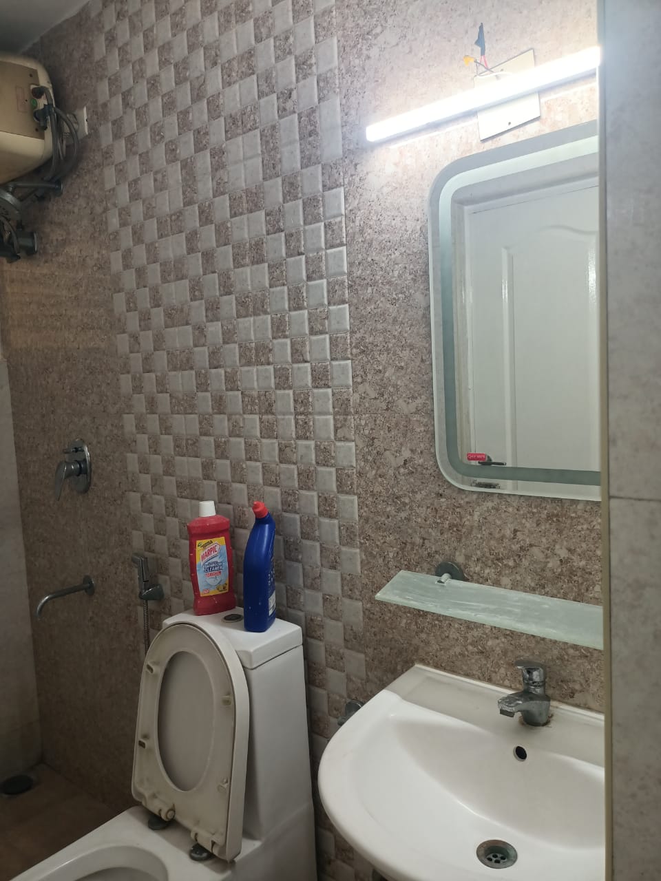 WhatsApp Image 2025-10-30 at 5.59.48 PM